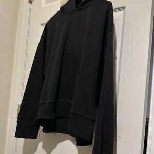 Zara Sweatshirt